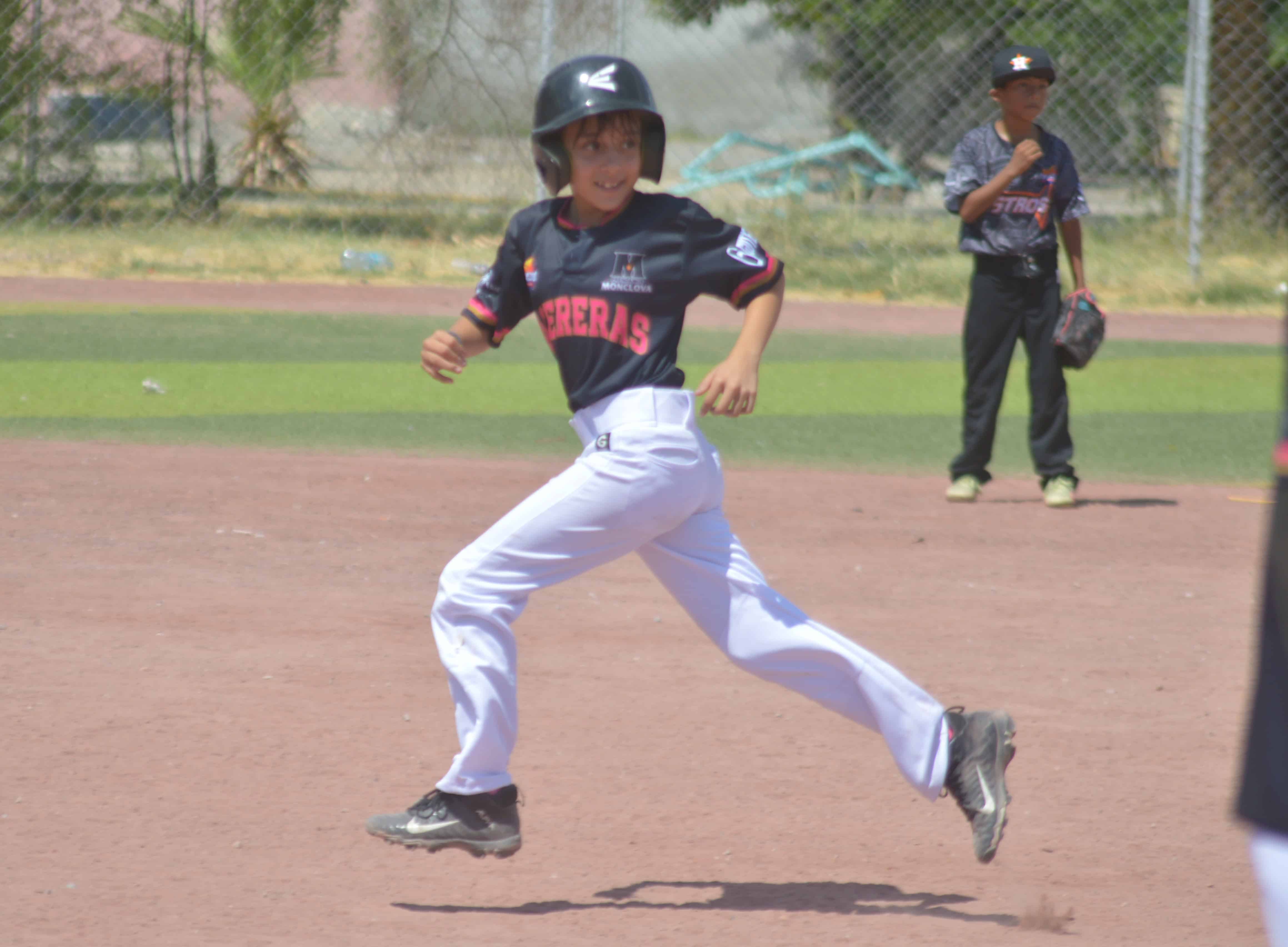 Acereras logran victoria emocionante sobre Astros en Monclova