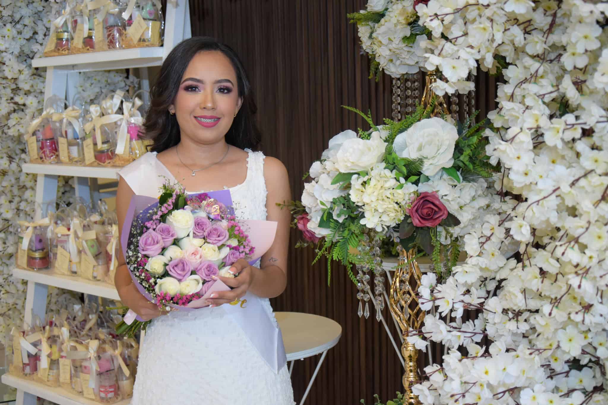 Landay Mireles celebra su festejo previo a la boda con Arturo Montes