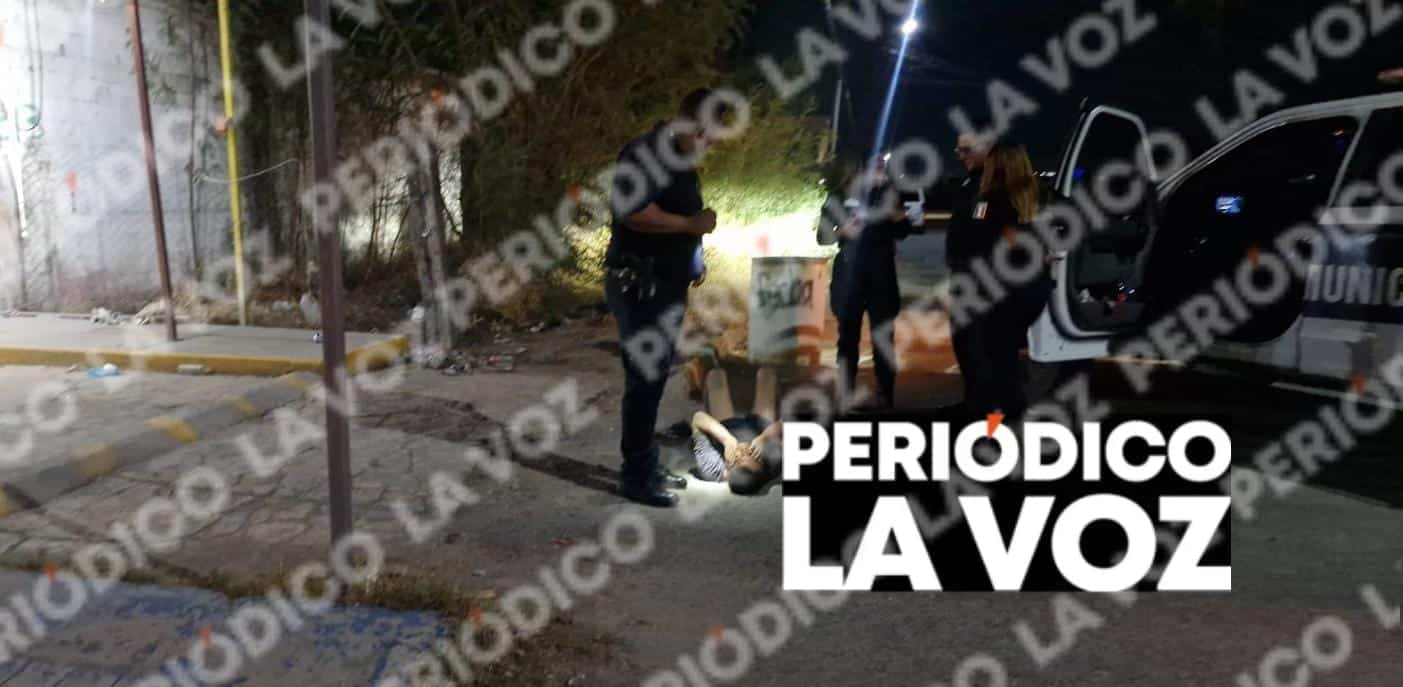 El alcohol provoca que un hombre sea encontrado inconsciente en la calle