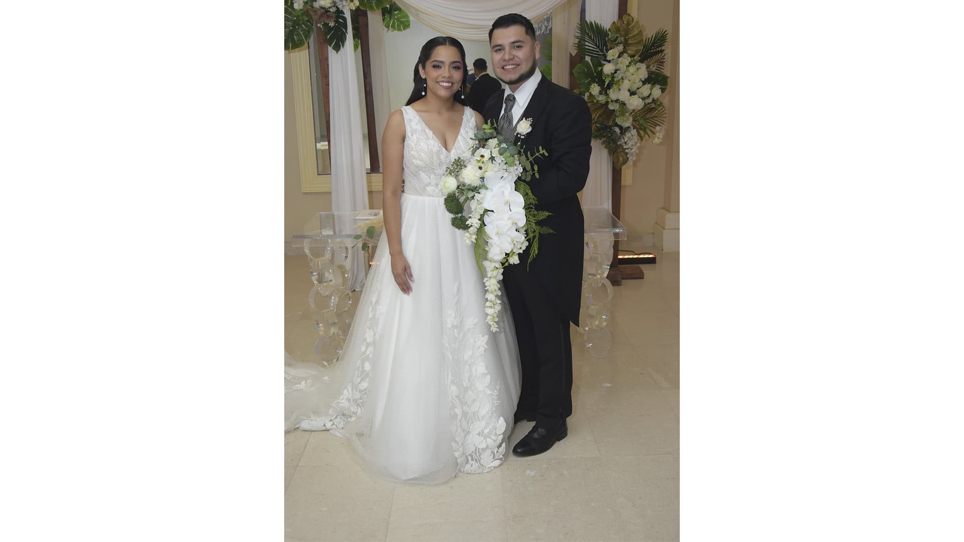 Hanna Morales y Dylan Quintero celebran su boda en Monclova