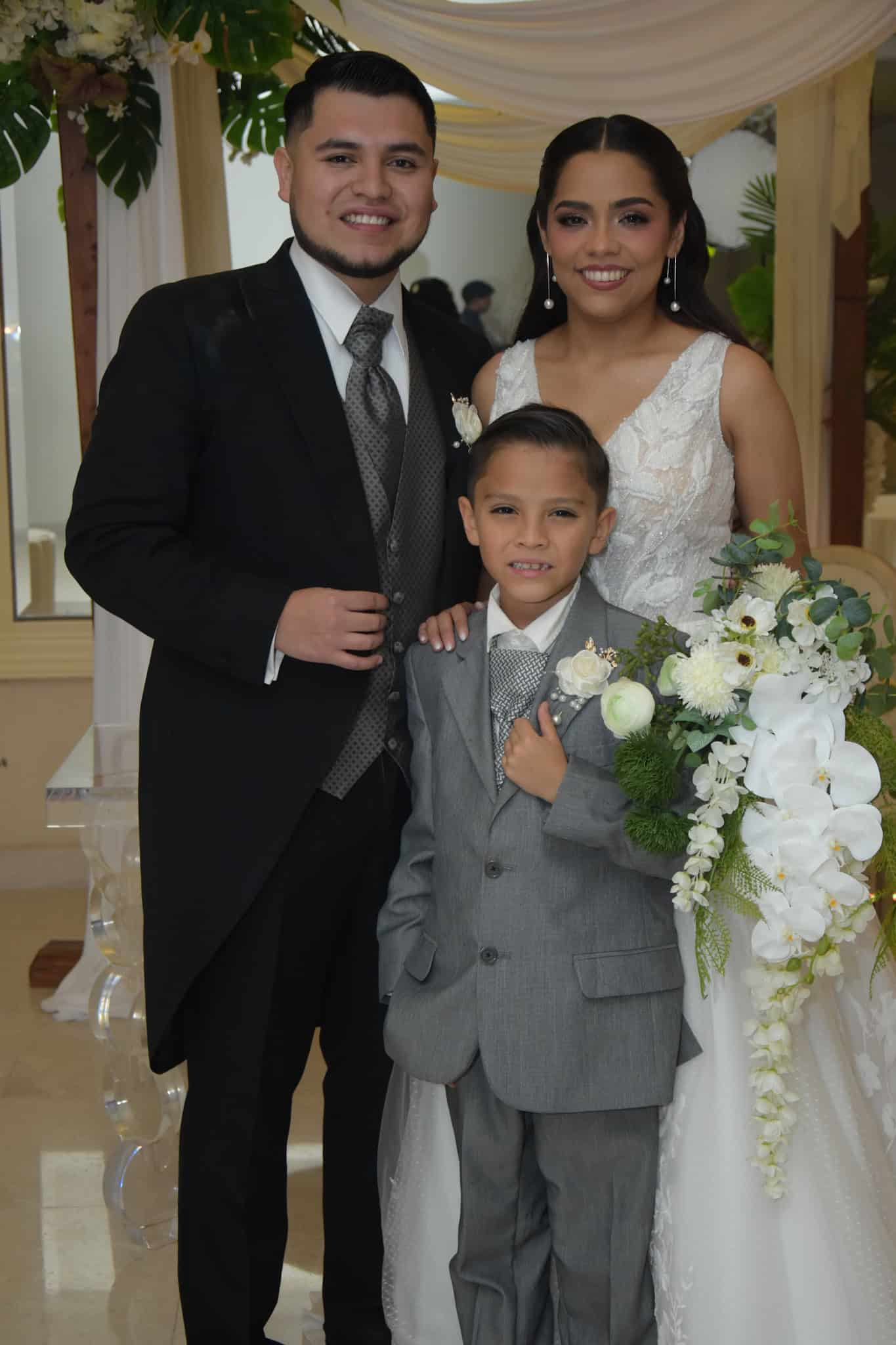 Hanna Morales y Dylan Quintero celebran su boda en Monclova
