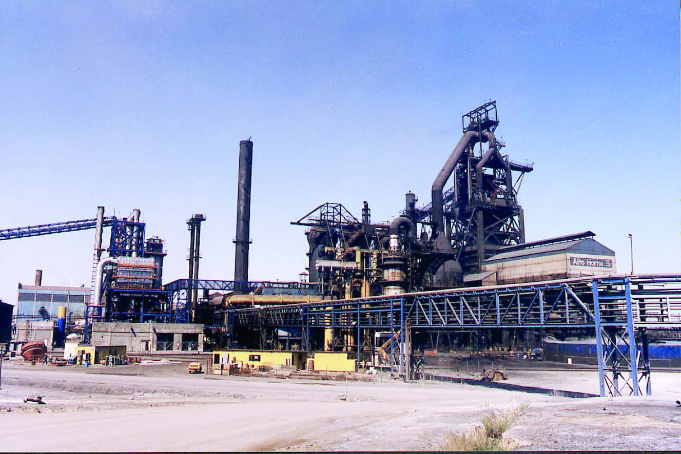 Exobreros de AHMSA en Monclova exigen verdad y transparencia