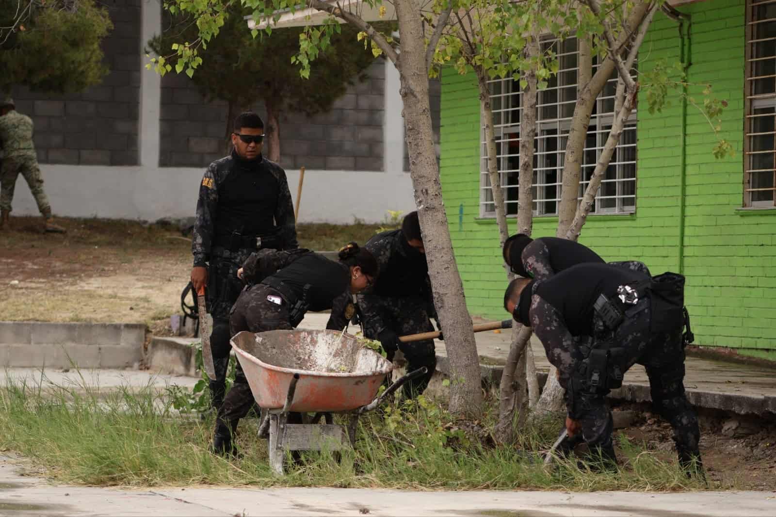 Rehabilitan escuela Ej&eacute;rcito y Polic&iacute;a