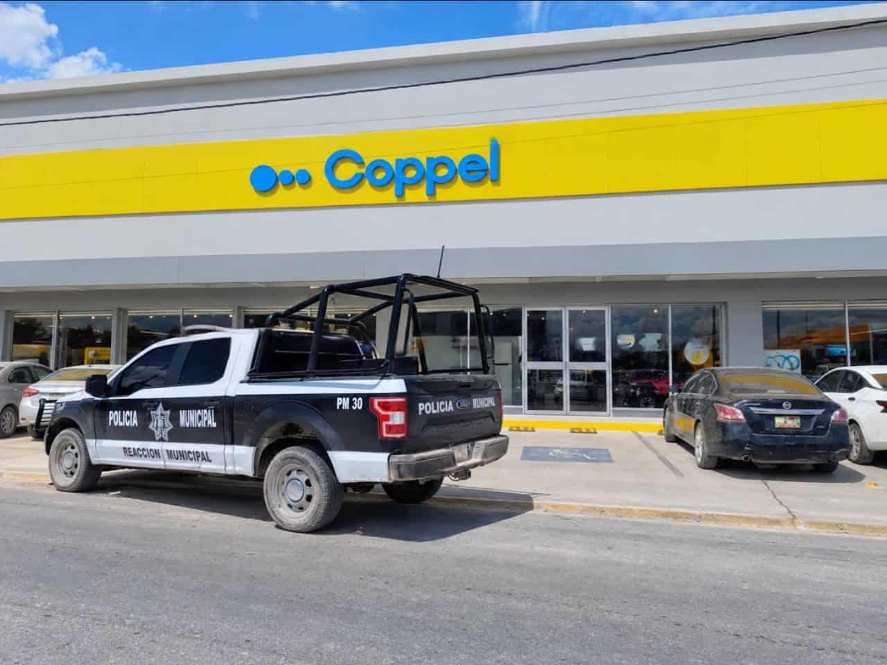 Detienen a hombre tras presunto robo de una bocina en tienda de Nava Detienen a hombre tras presunto robo de una bocina en tienda de Nava