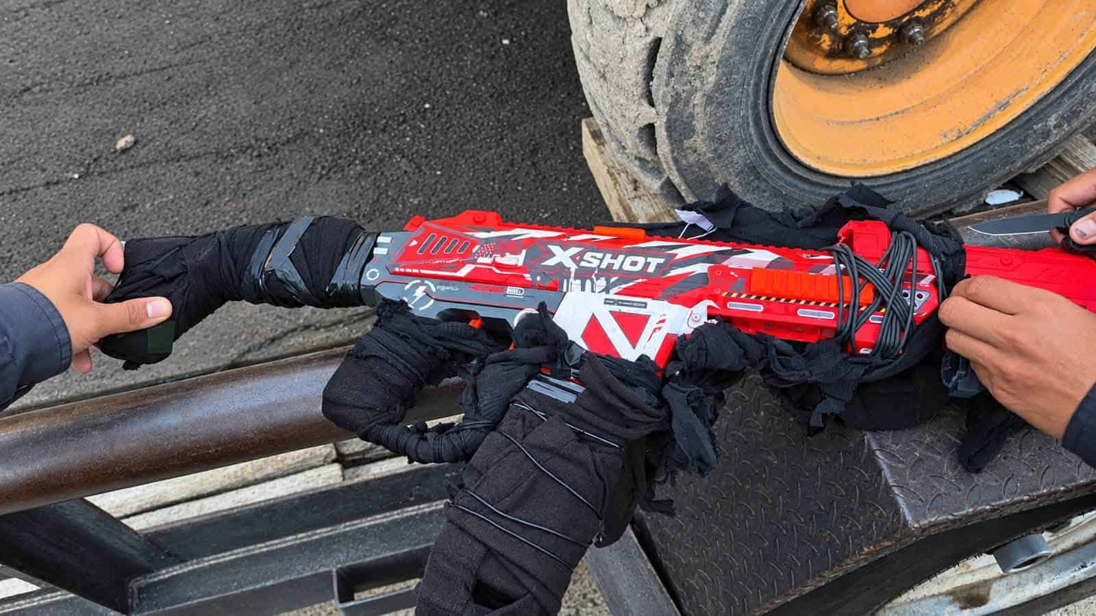 Moviliza a polic&iacute;as reporte de arma afuera de primaria en Piedras Negras