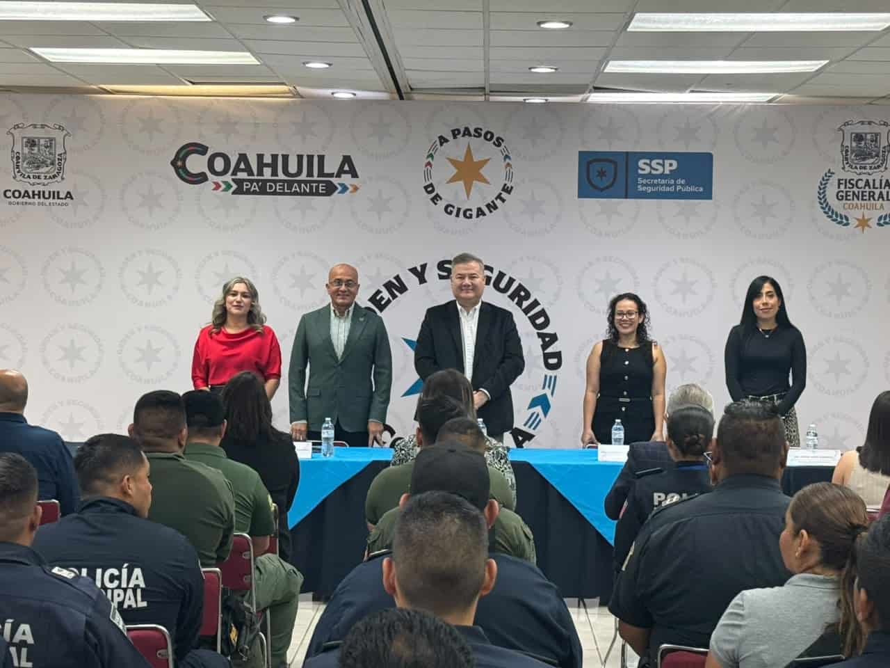 Capacita CDHEC a corporaciones de seguridad