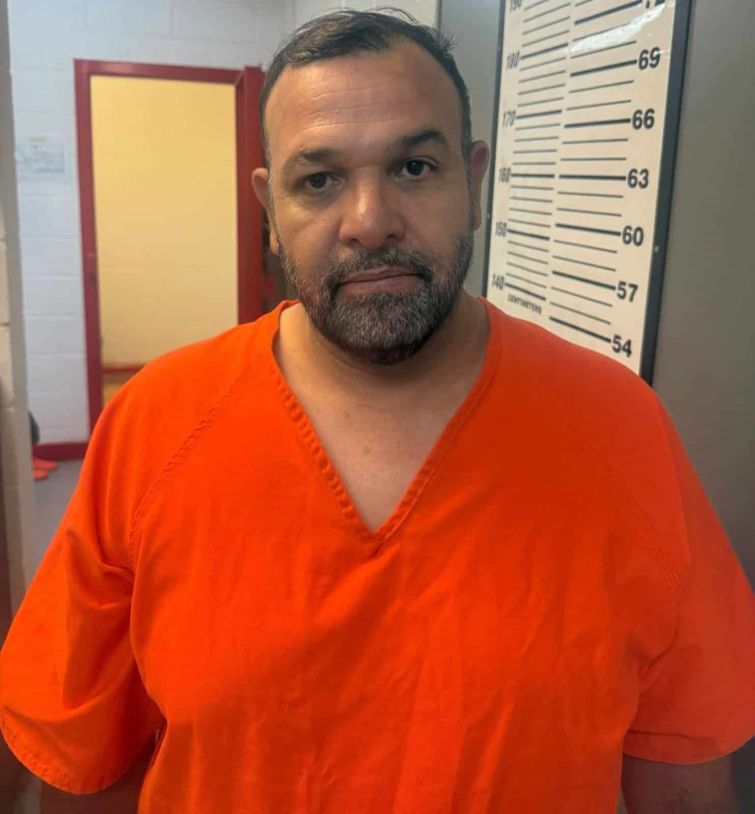 Detienen a pareja del alcalde de Crystal City en Texas