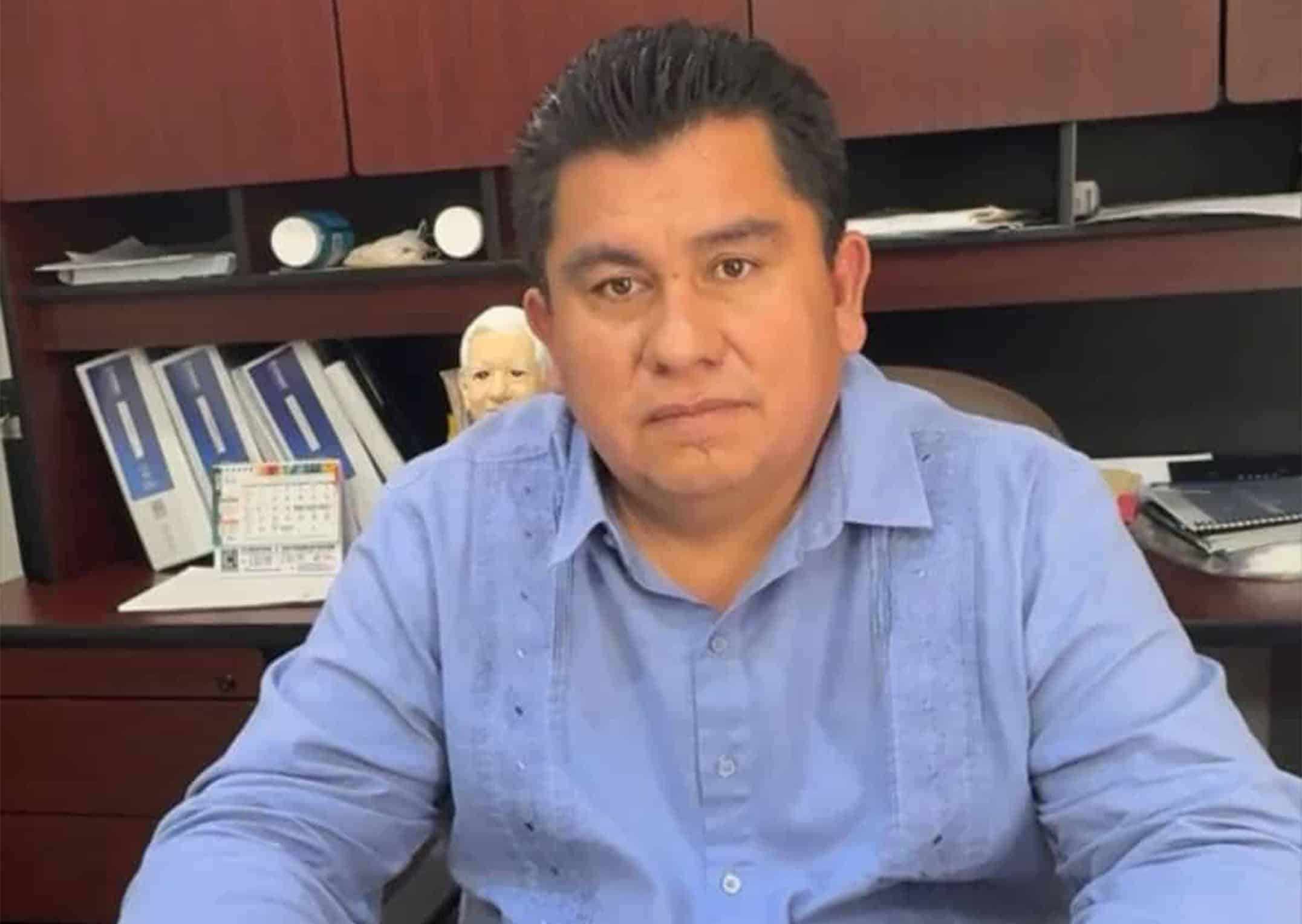 No dan suspensi&oacute;n a Menera: sigue pendiente fallo de amparo