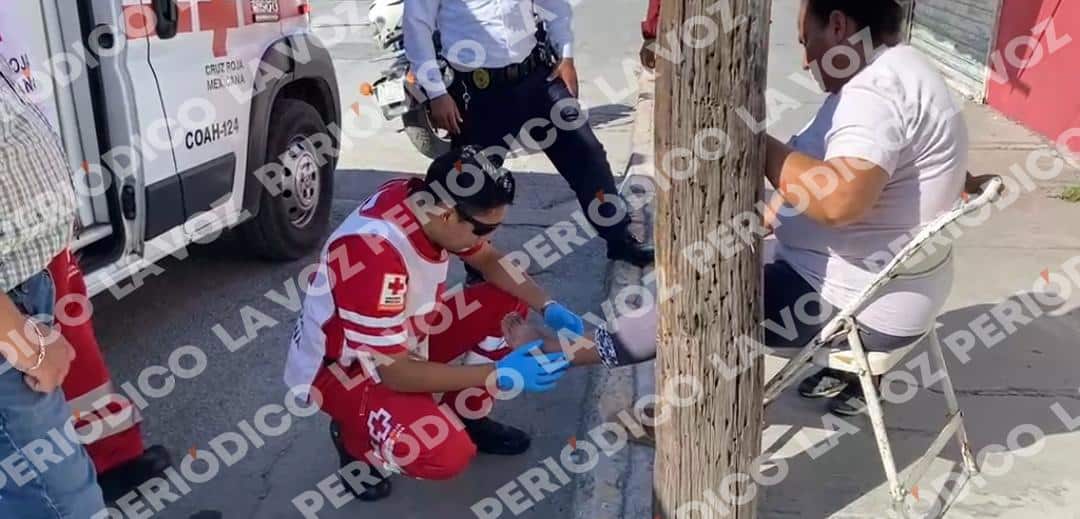 Accidente de motocicleta deja lesionados en Monclova