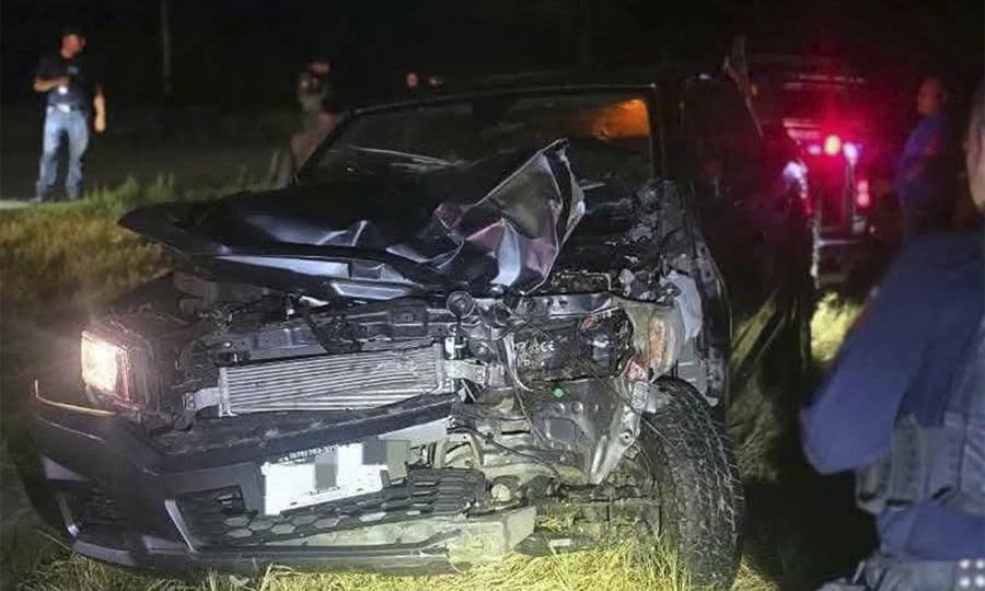 Una camioneta terminó fuera de la carretera estatal 29 tras impactar contra dos caballos en el tramo Morelos-Zaragoza.