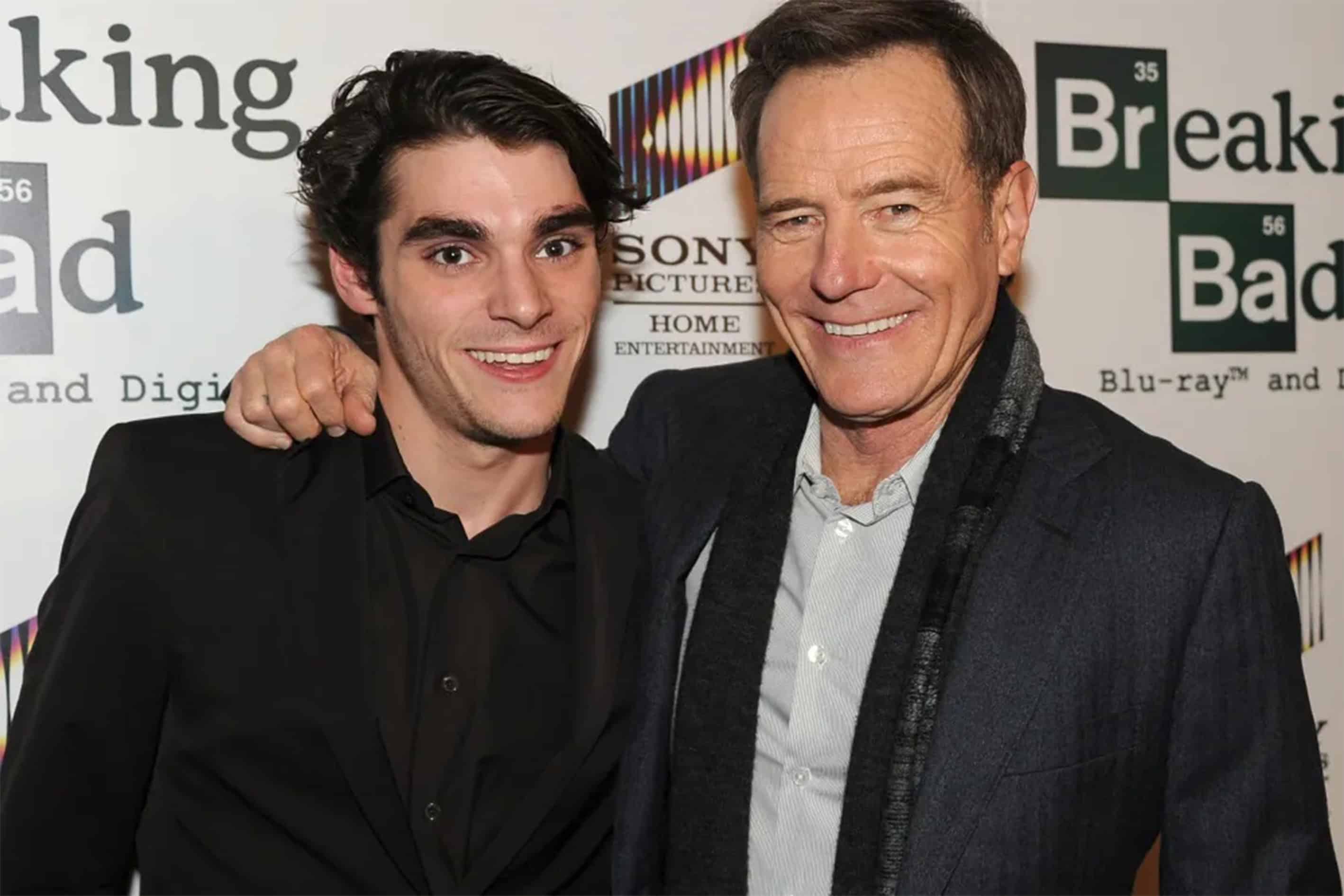 Bryan Cranston despide a RJ Mitte con un emotivo mensaje tras su muerte
