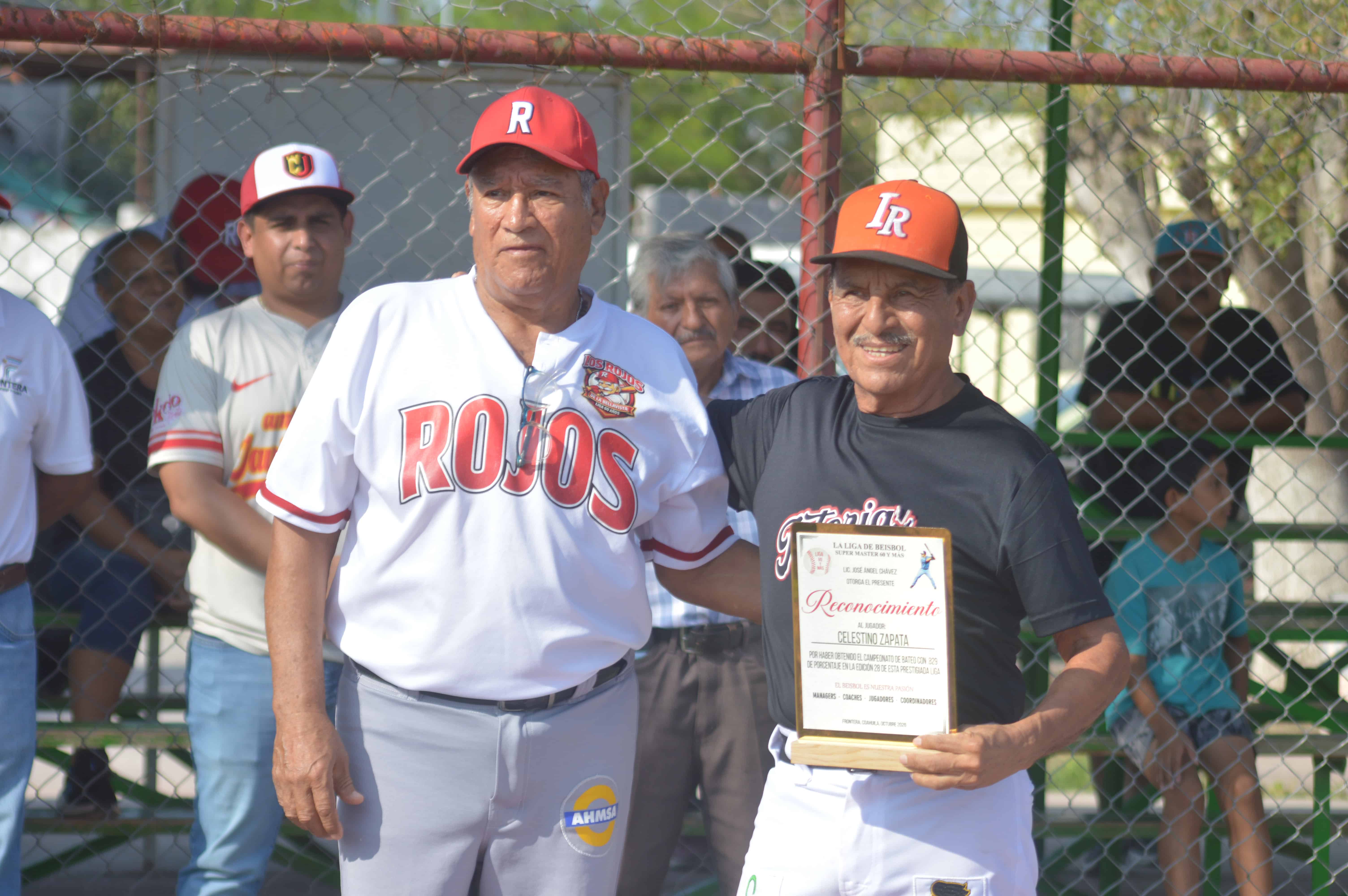 Tigres del Oriente se corona campe&oacute;n en Liga de B&eacute;isbol 60 y m&aacute;s