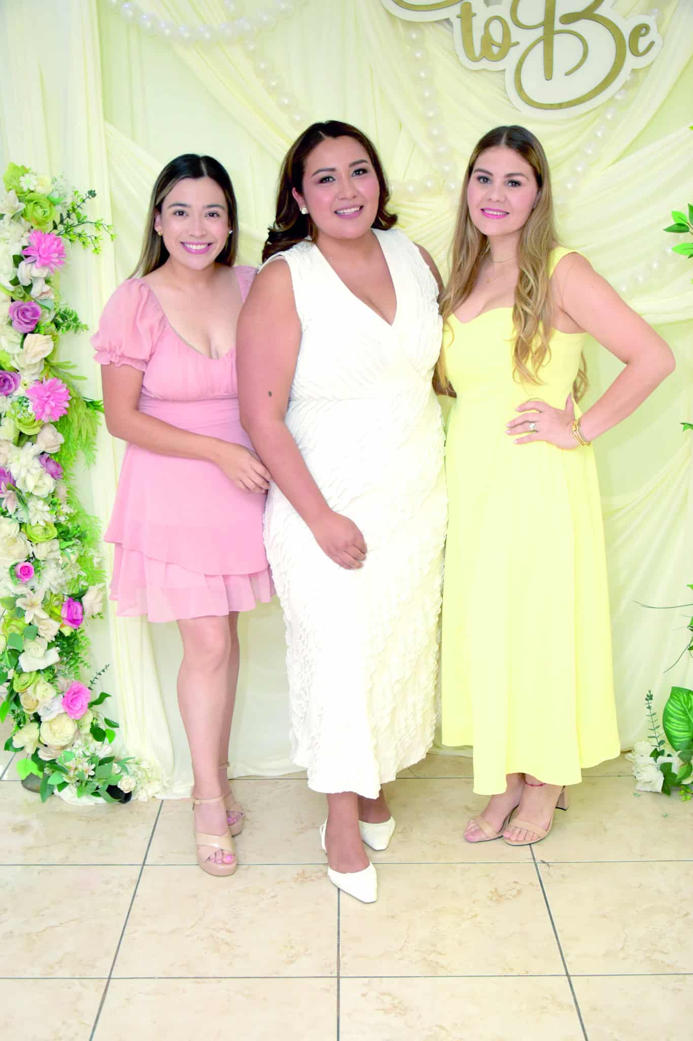 Gema Salazar celebra emotiva despedida rodeada de su familia