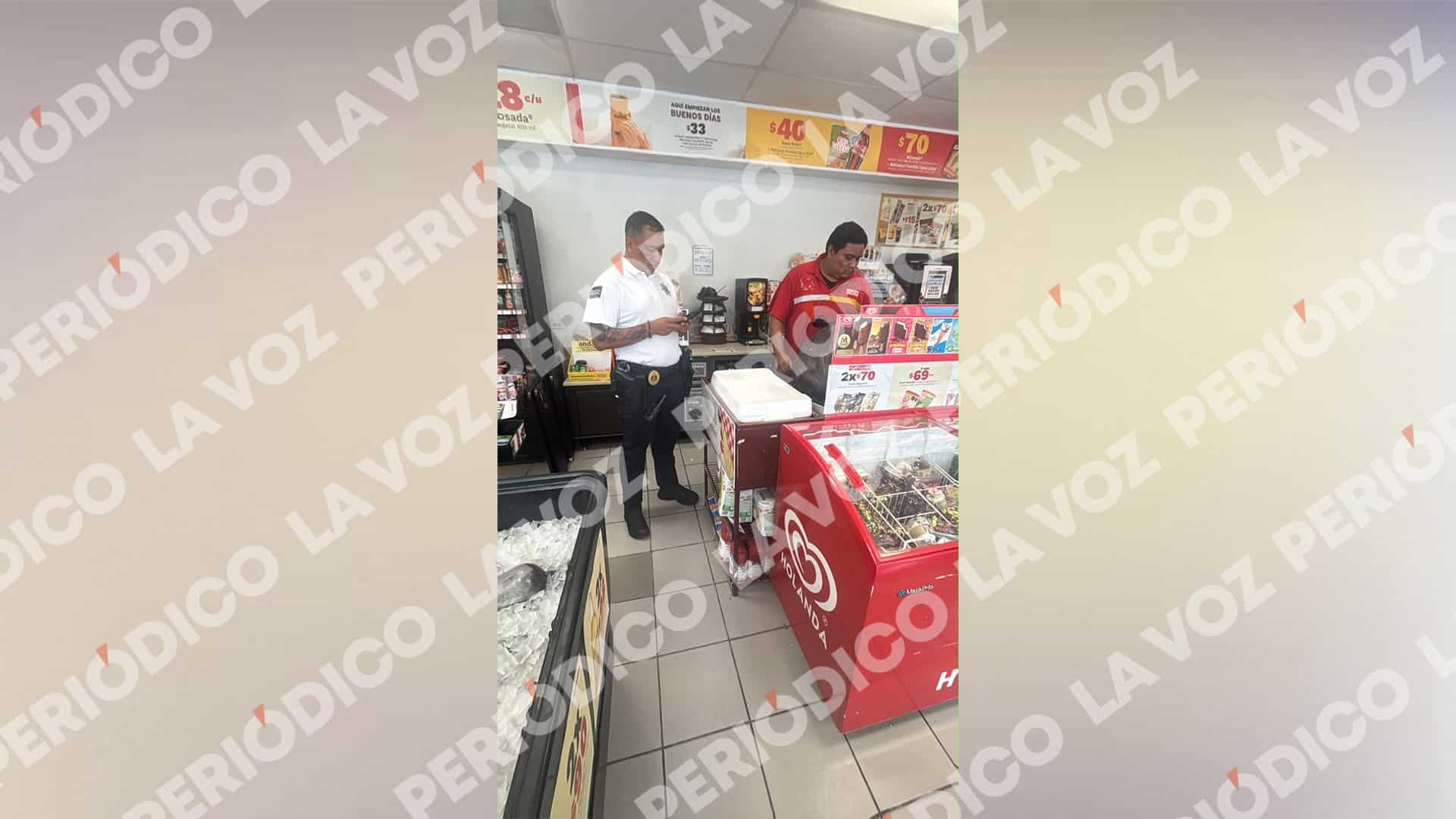 Dos sujetos intentan robar cervezas en tienda de Monclova Dos sujetos intentan robar cervezas en tienda de Monclova