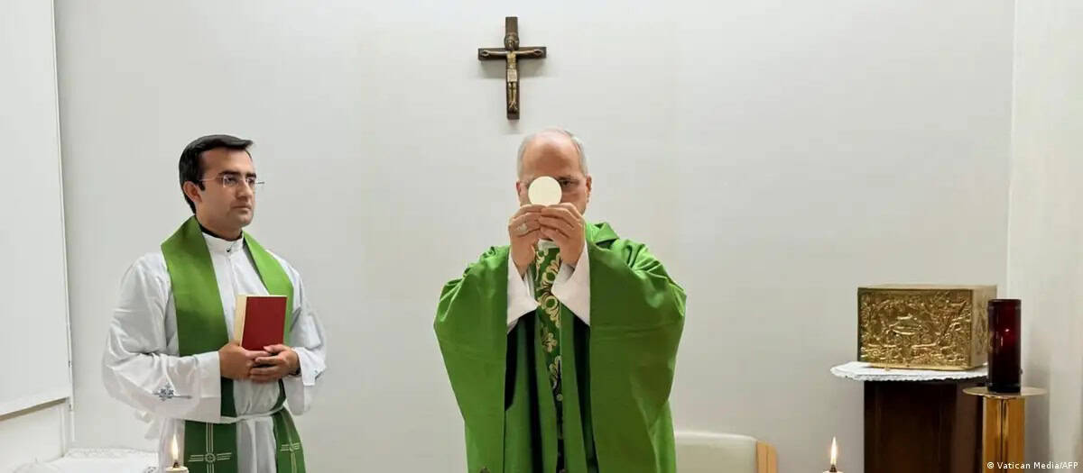 Papa Le&oacute;n XIV reaparece en misa tras cirug&iacute;a pulmonar