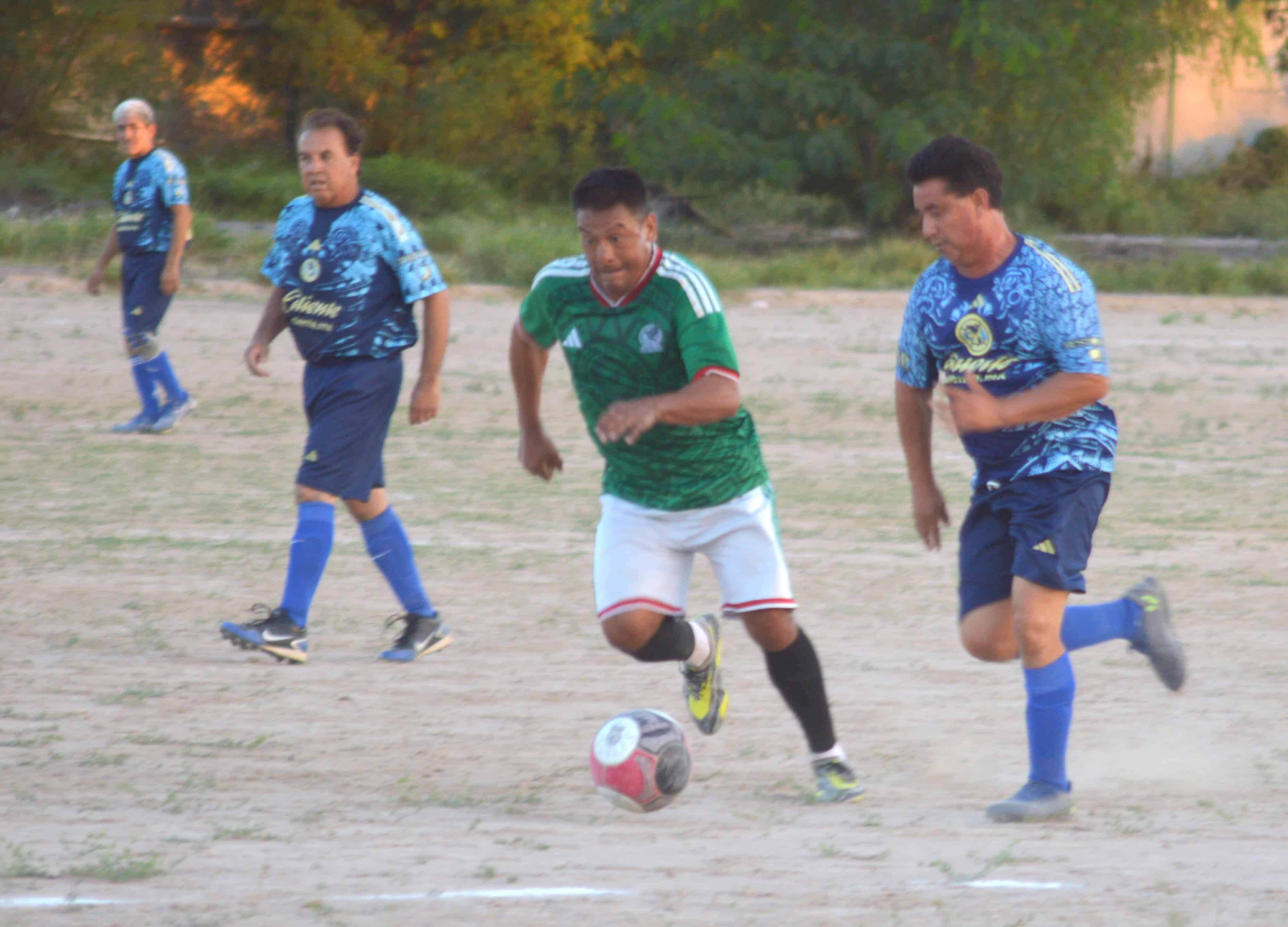 Real San Francisco arrasa con goleada 9-0 a SIMAS en Monclova