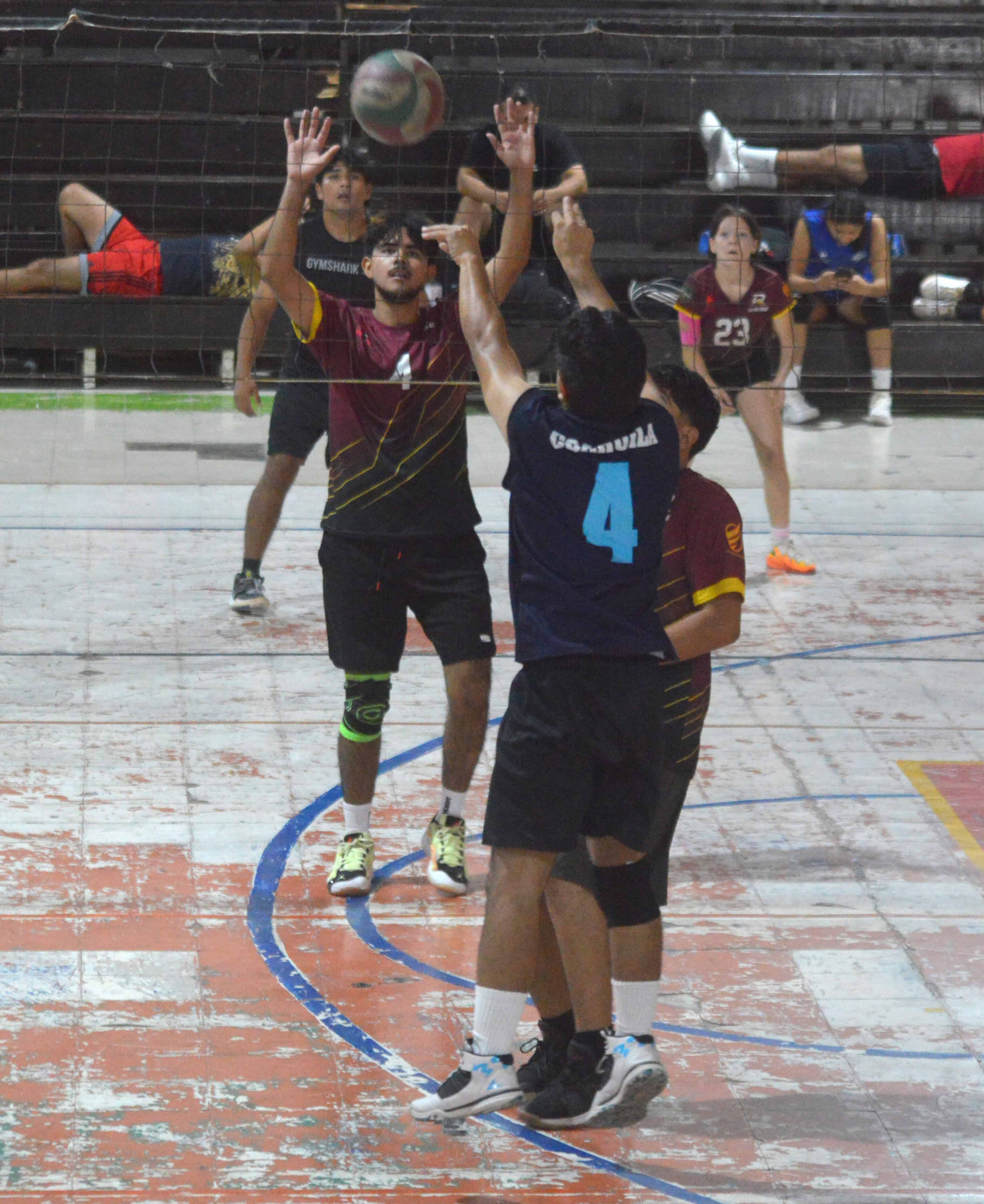 R4ISE logra victoria en la Liga de Voleibol Rangelitos: vencen a Nova Team