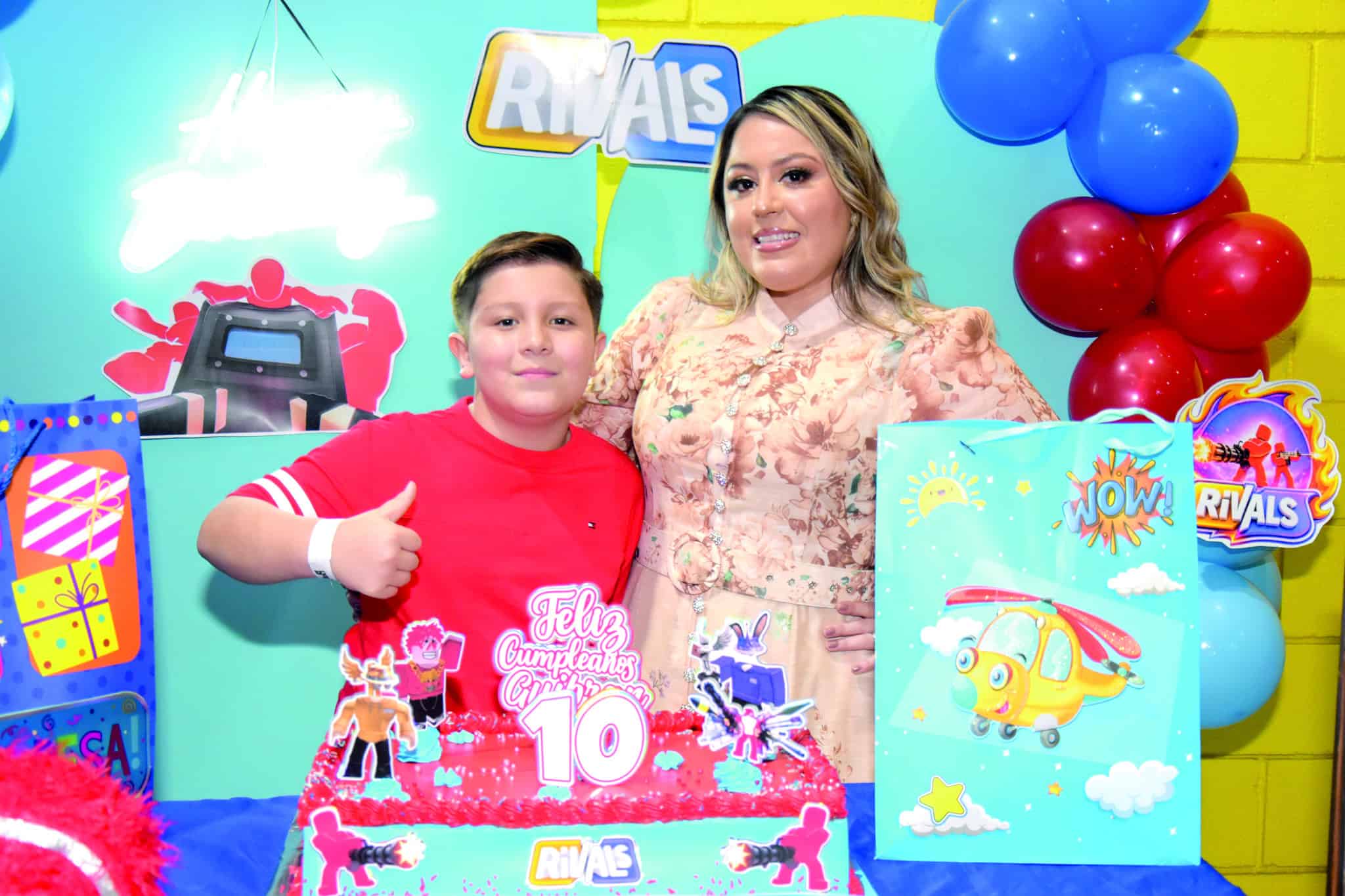 Fiesta de cumplea&ntilde;os de Gyibran Loredo re&uacute;ne a amigos y familiares