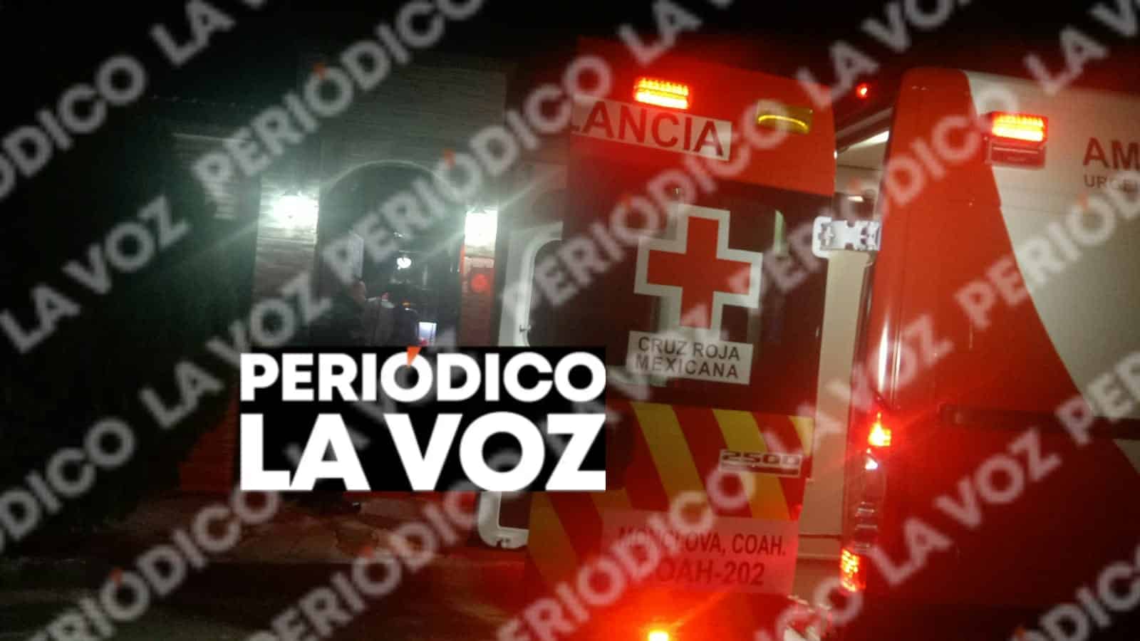Auxilian a joven en labor de parto