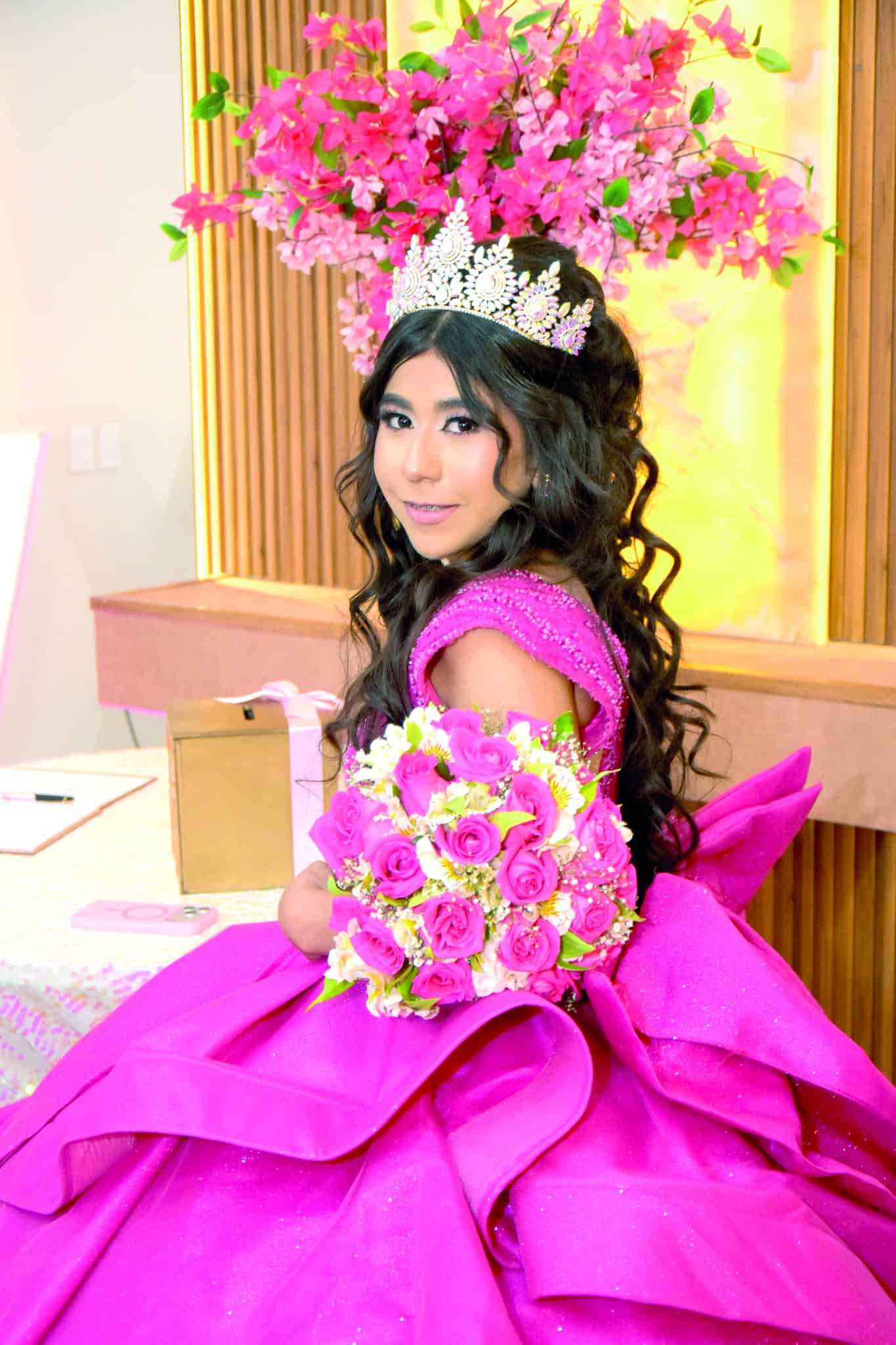 Yadira Franco y su familia celebran sus XV a&ntilde;os con alegr&iacute;a