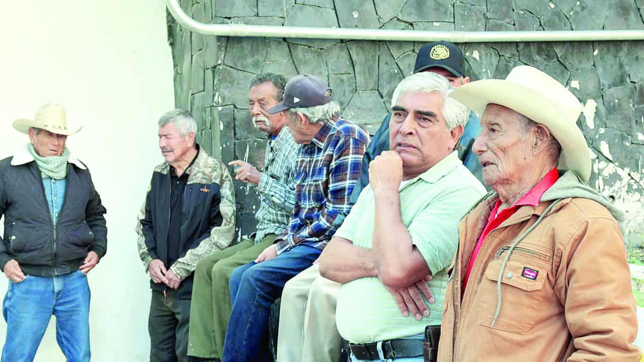 Reclaman pensionados recursos para alzas Reclaman pensionados recursos para alzas