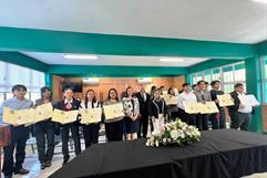 Cecytec Monclova Sur entrega títulos a egresados: 54 nuevos profesionales Cecytec Monclova Sur entrega títulos a egresados: 54 nuevos profesionales
