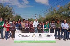Carlos Villarreal entrega obras de pavimentación en Monclova Carlos Villarreal entrega obras de pavimentación en Monclova