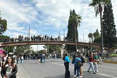 Estudiantes del ITS bloquean bulevar Venustiano Carranza: Exigen transparencia Estudiantes del ITS bloquean bulevar Venustiano Carranza: Exigen transparencia