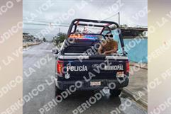 Policías de Monclova detienen a hombre por amenazas e insultos Policías de Monclova detienen a hombre por amenazas e insultos